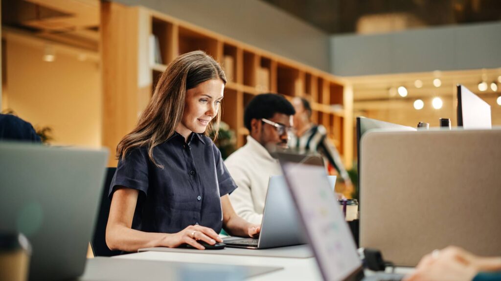 When using unsupported software, responsibilities shift from the software vendor to the business & can lead to issues.